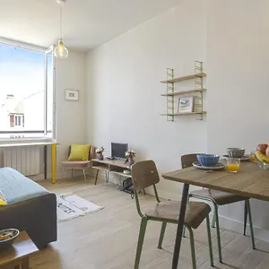 Charming 1br Flat With Sea View At The Heart Of - Welkeys Biarritz